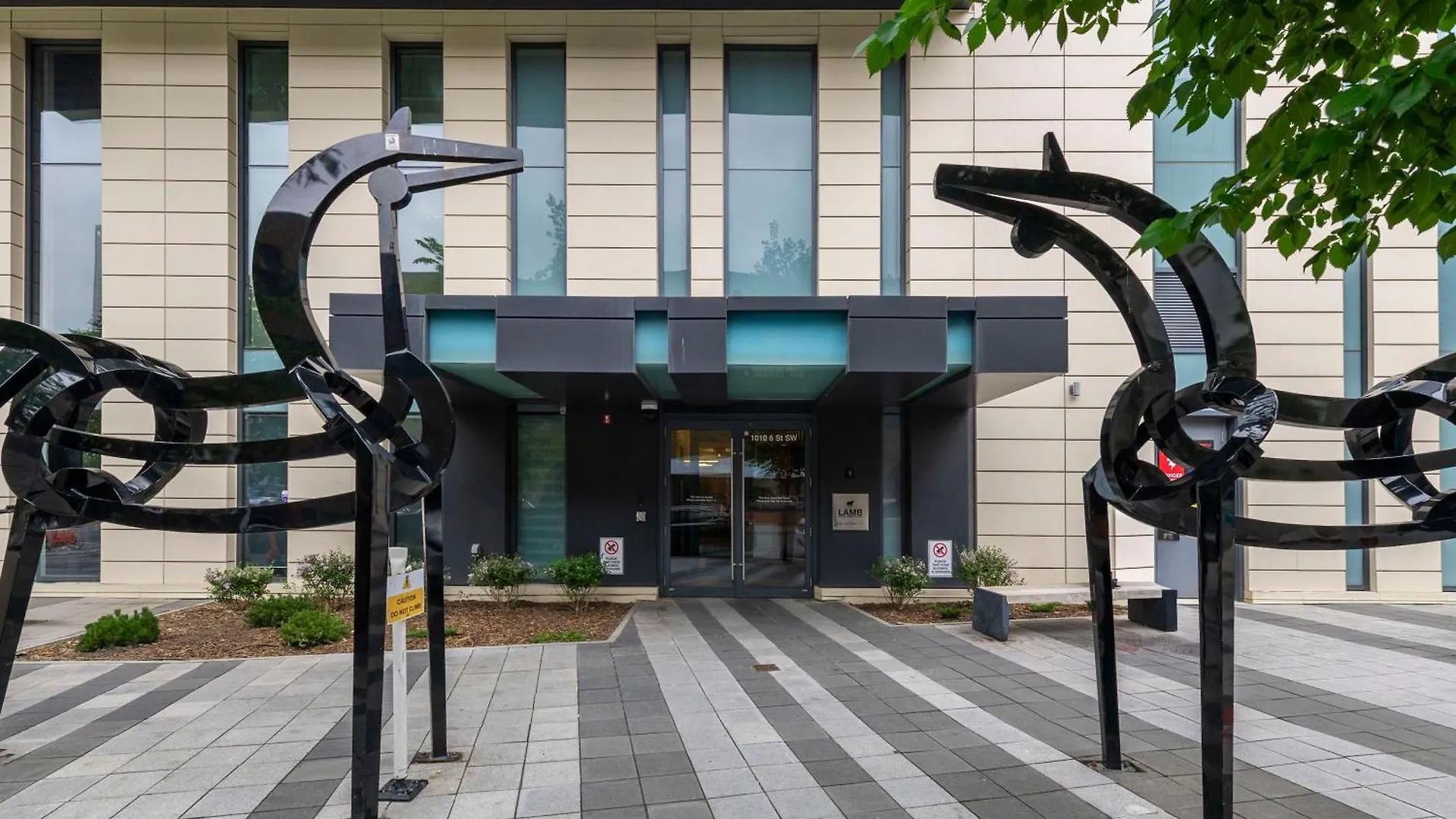Globalstay Downtown Calgary Apartments
